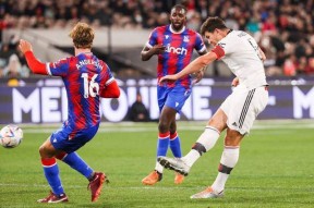 jiuyou app-尼斯训练开放日，今晚伤情更新引欢呼，英超在即，医务组通报恢复的简单介绍-jiuyou app