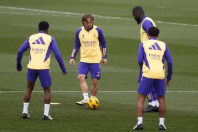 九游sports-关于阿森纳调整名单备战亚冠西汉姆篮板制胜备战NBA总决赛，网友：今晚华盛顿奇才备战西甲的信息-九游sports